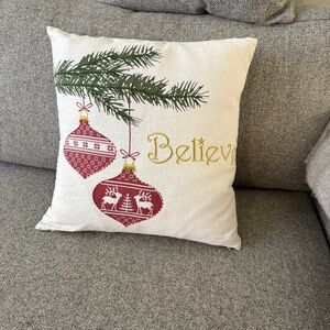 Beautiful Holiday Pillow Cover /Red and Gold Christmas Ball Design / Believe